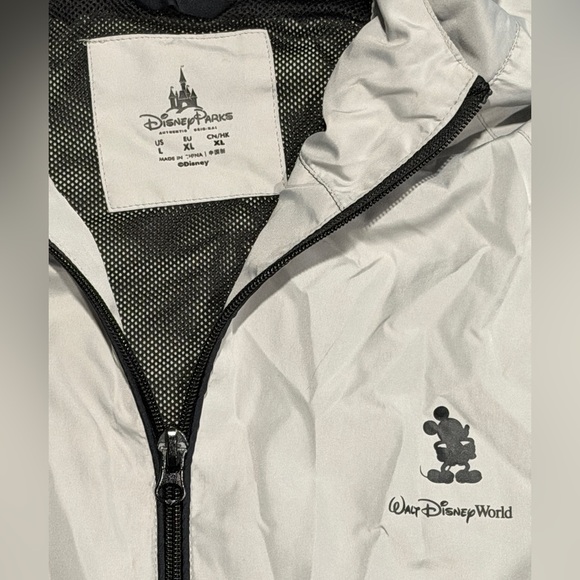 Disney Men’s Jacket - Disney World Hooded Windbreaker 
Size - L - Picture 2 of 5